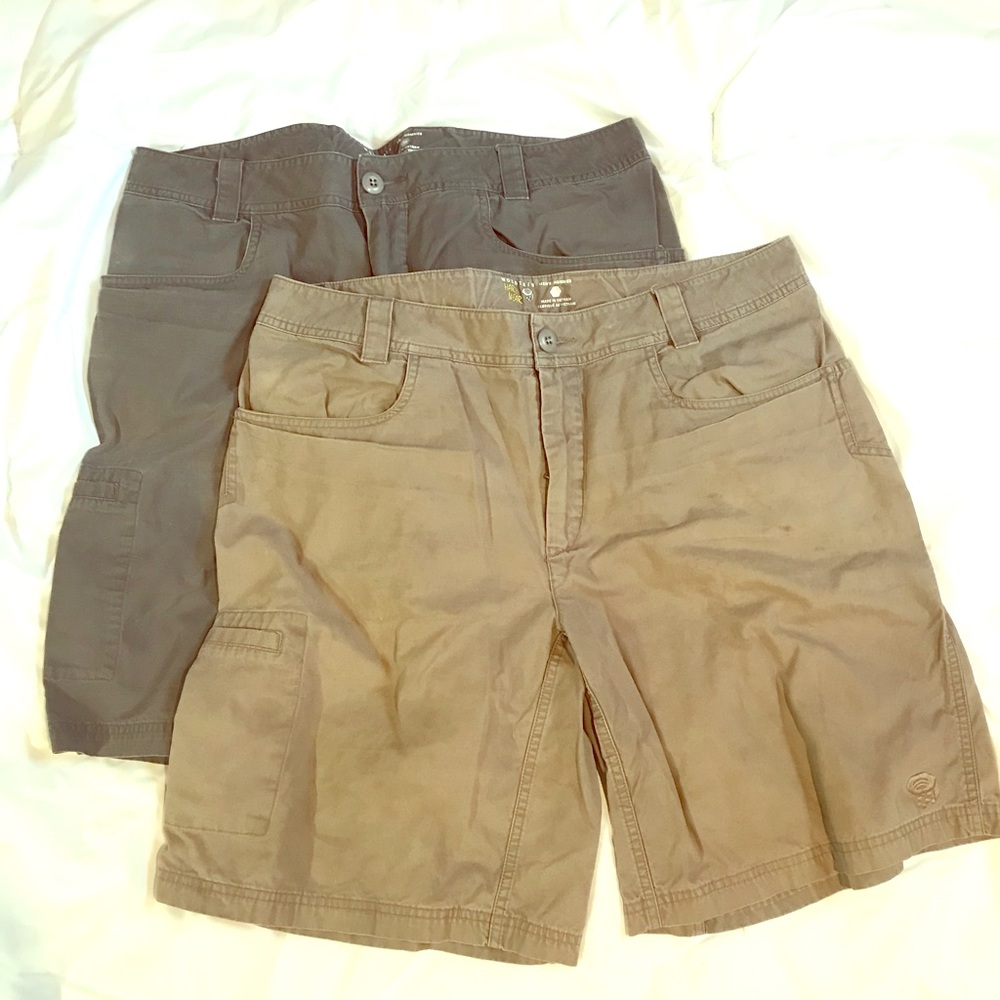 Mountain Hardware Khaki Shorts, Mens 38